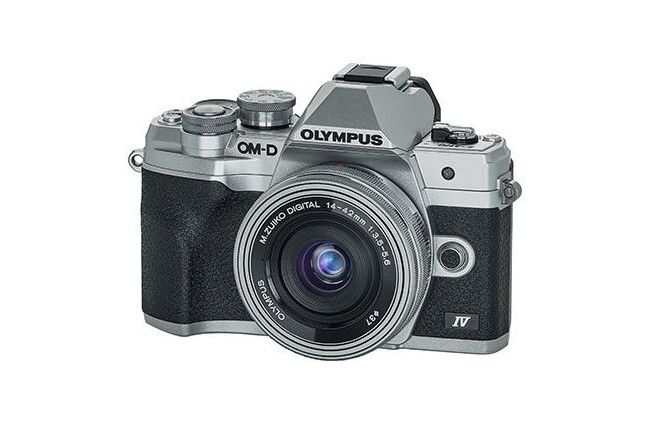 най-добра камера за начинаещи: Olympus OM-D E-M10 Mk IV