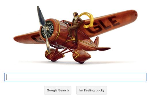 Ilustración de Ameila Earhart sentada al costado de un avión, con