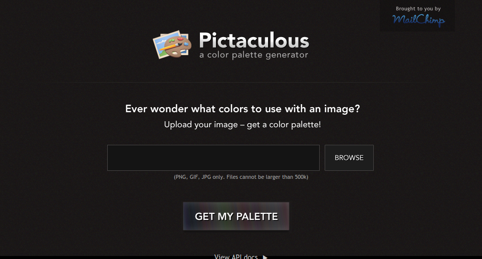 Pictaculous vous permet de générer une palette de couleurs à partir de n