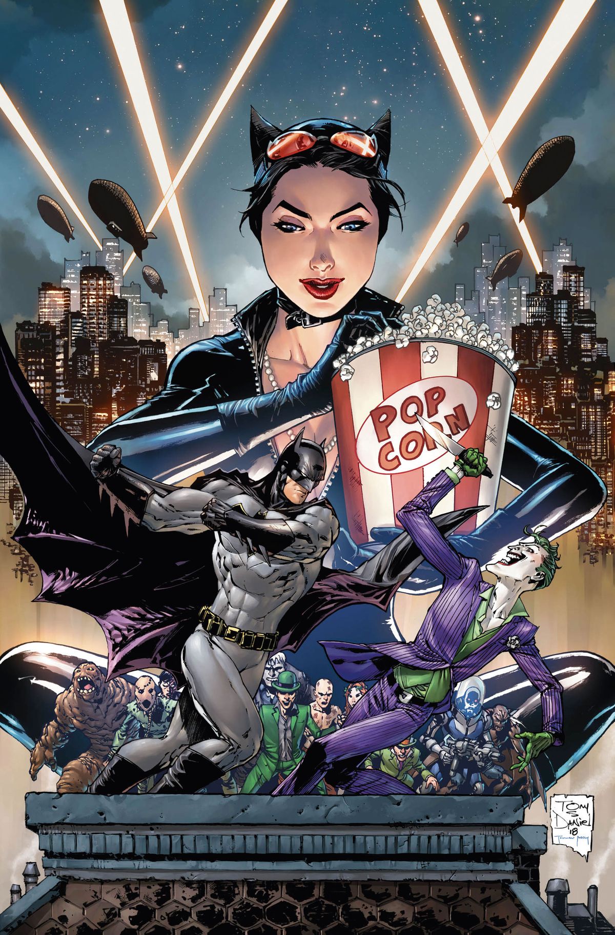 Catwoman schlemmt Popcorn, während sie Batman beim Kampf gegen den Joker zuschaut