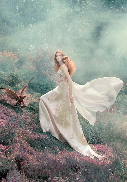 Andrey & Lili kreierten diese atemberaubende Fantasy-Serie für die bekannte Designerin Alena Goretskaya