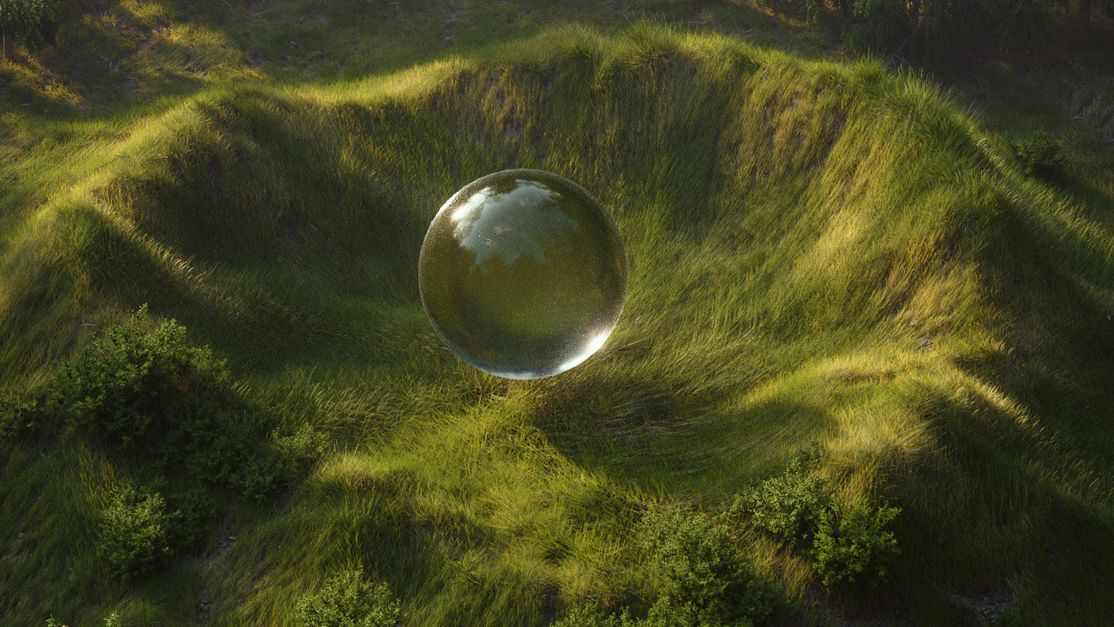Изображение на прозрачна топка седеше в тучна зелена долина