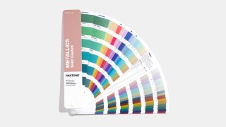 Diese neuen aufmerksamkeitsstarken Farben von Pantone eignen sich perfekt für Verpackung, Branding und Marketing.
