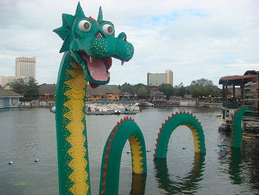 Art Lego: monstre marin