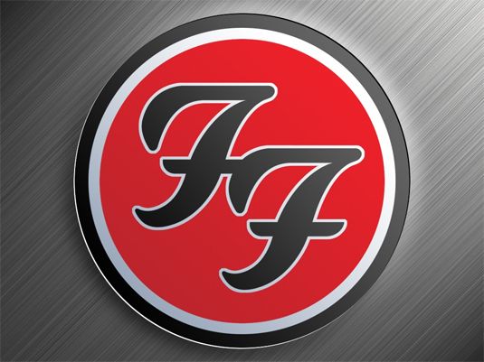 35 hermosos diseños de logotipos de bandas - Foo Fighters