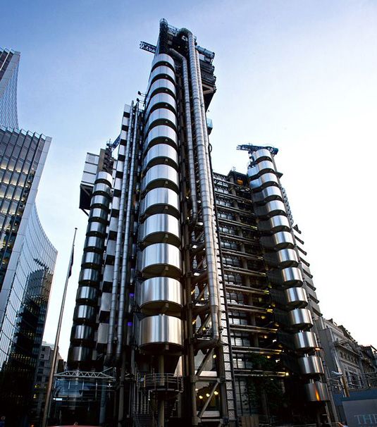 Bâtiments célèbres: Lloyds Building à Londres